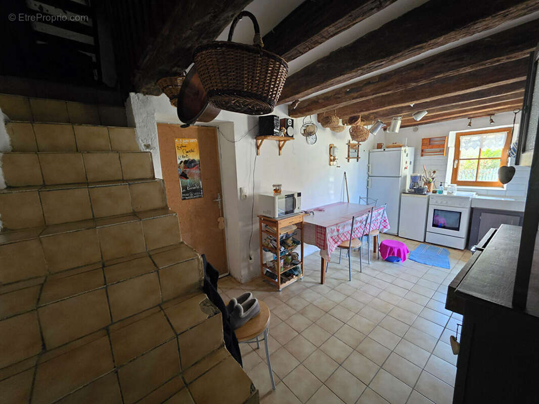 Maison à LE GUE-DE-LA-CHAINE