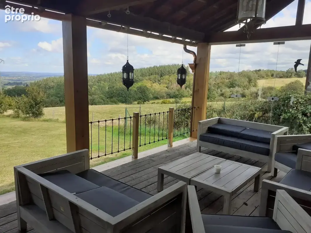 Echassieres - Magnifique ferme rénovée avec une vue imprenable sur un terrain de 2800 m2 - photo 6