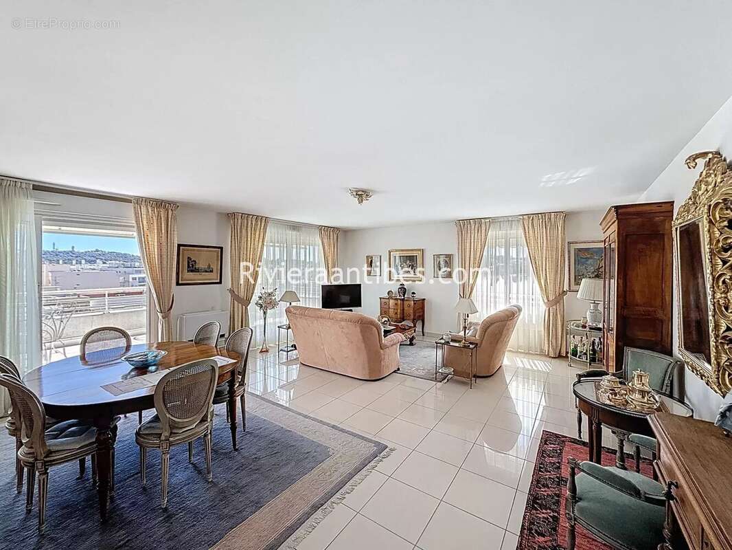 Appartement à ANTIBES