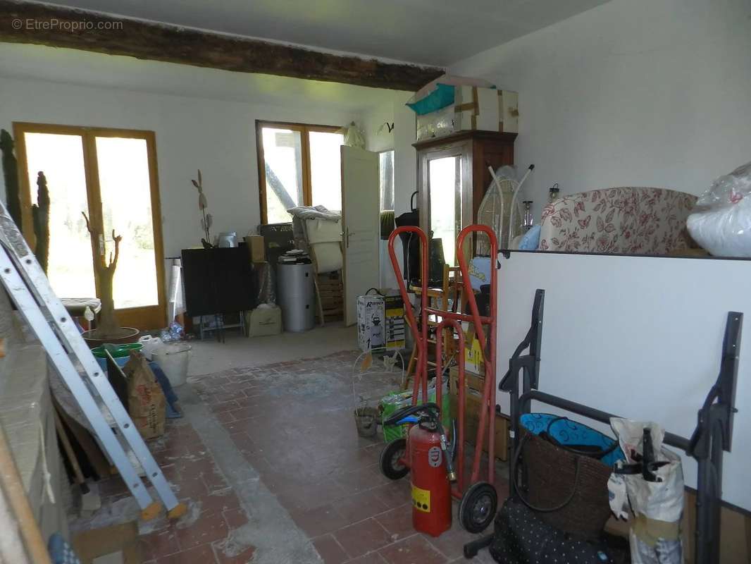 Maison à SAINT-PIERRE-SUR-DIVES