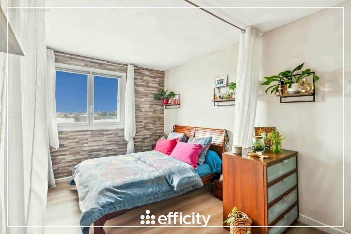 Appartement à NEUILLY-SUR-MARNE