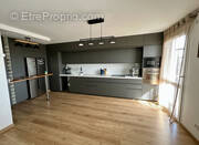 Appartement à LES MUREAUX