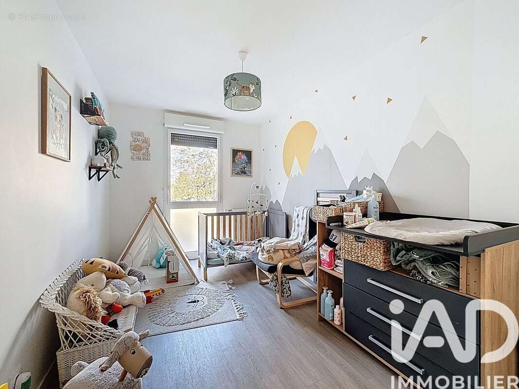 Photo 9 - Appartement à EPINAY-SUR-SEINE