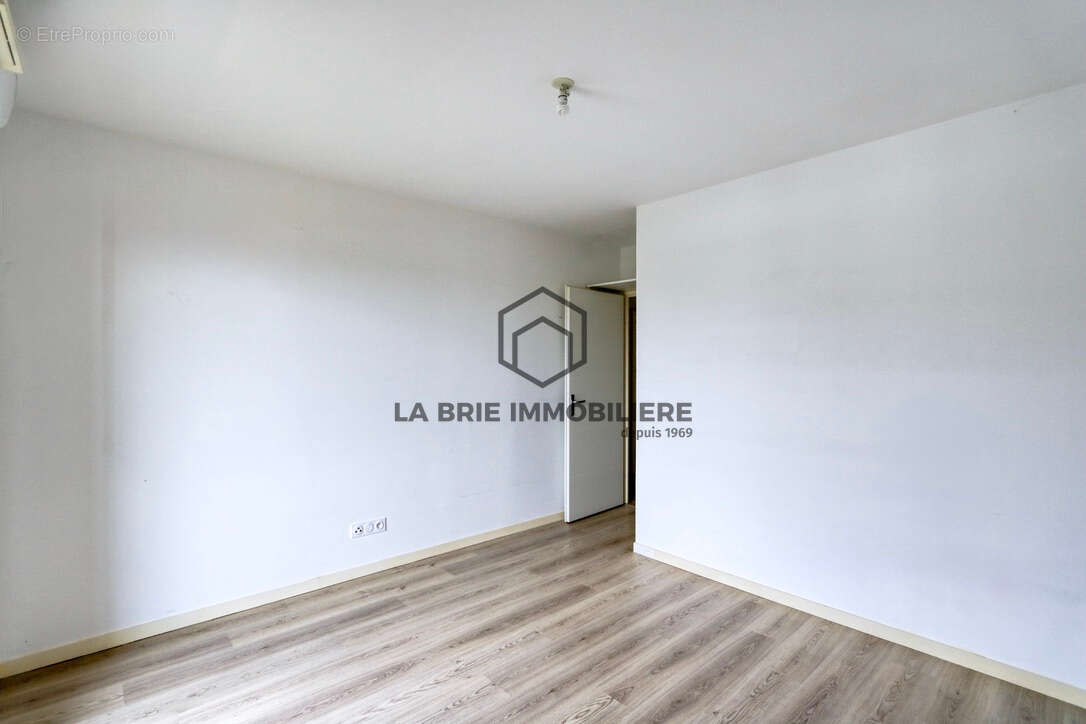 Appartement à VILLECRESNES