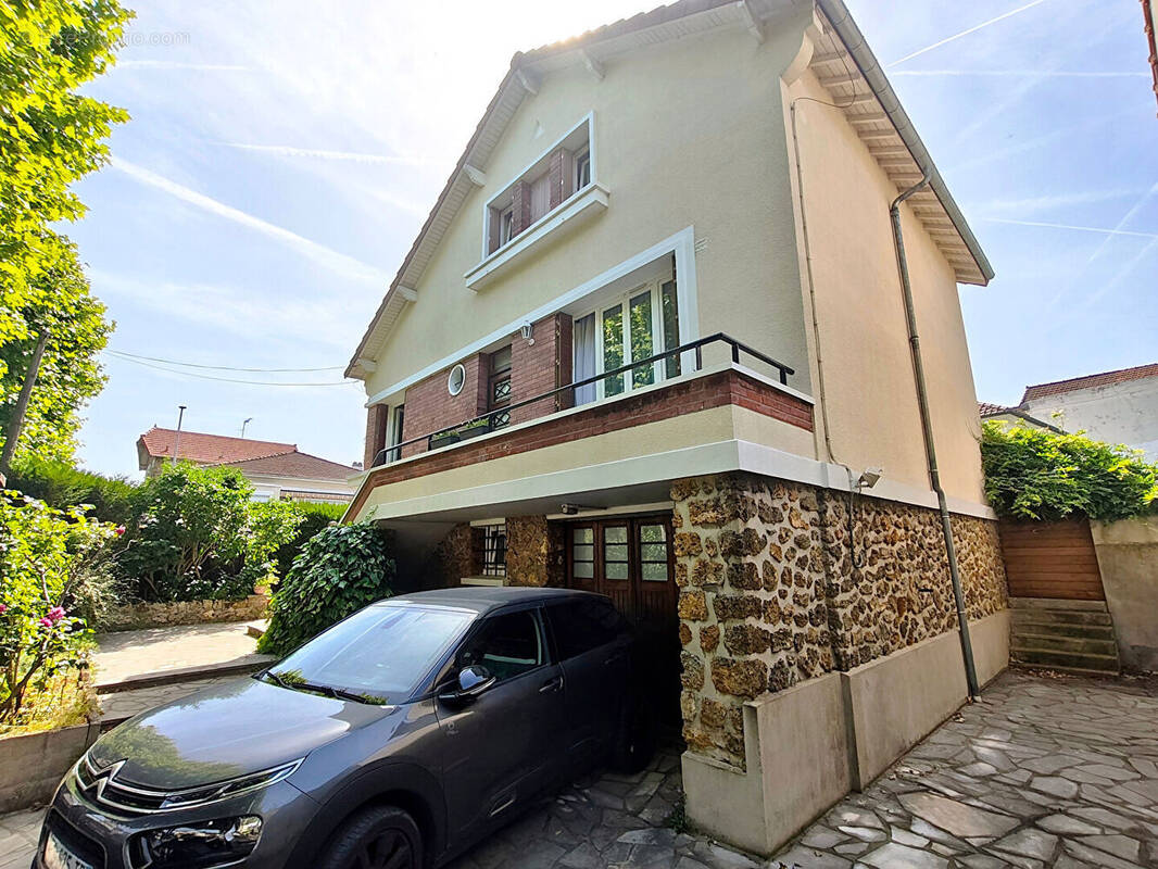 Maison à VILLEMOMBLE