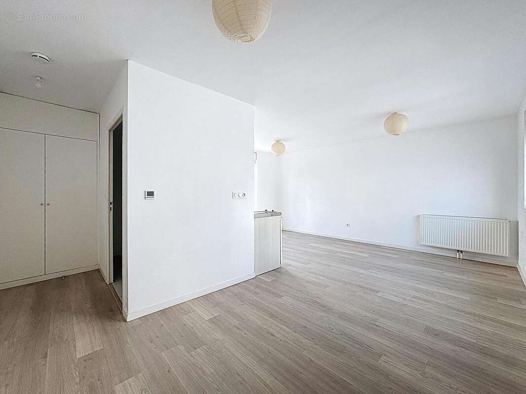   - Appartement à LILLE
