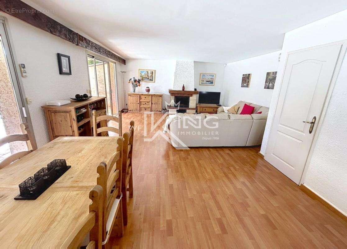 Maison 120 m² à Saint-Raphael  - photo 5