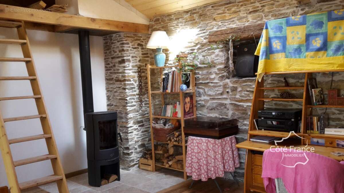 Maison à CHAMBORIGAUD