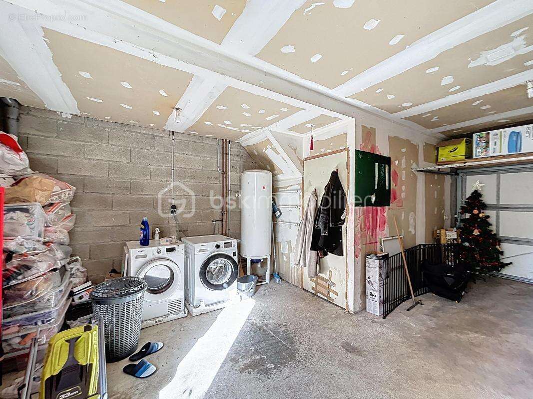 Maison à CORBEIL-ESSONNES