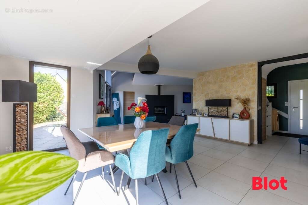 Maison 168 m² à Bain-De-Bretagne  - photo 5