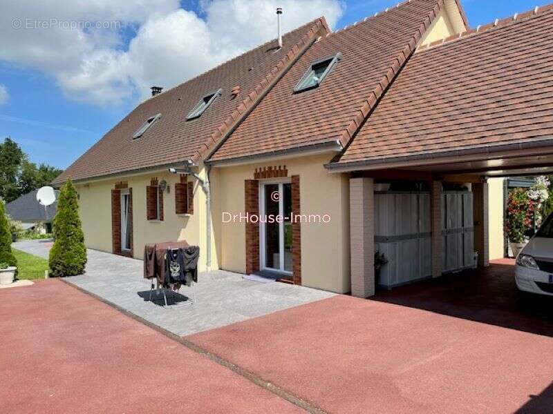 Maison à PERIERS-EN-AUGE