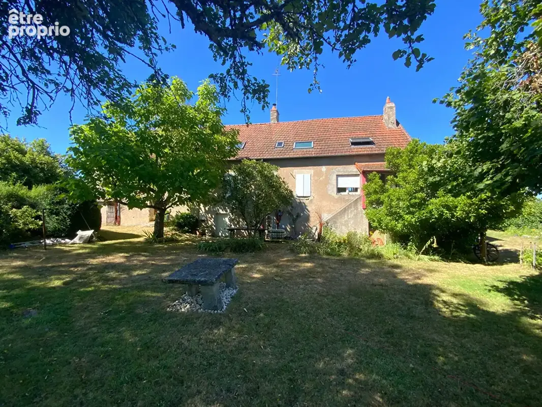 SAINT-EMILAND - Proche gare TGV - Maison de village de 139 m² hab. (3 chambres) avec dépendances (90 m²) - photo 14