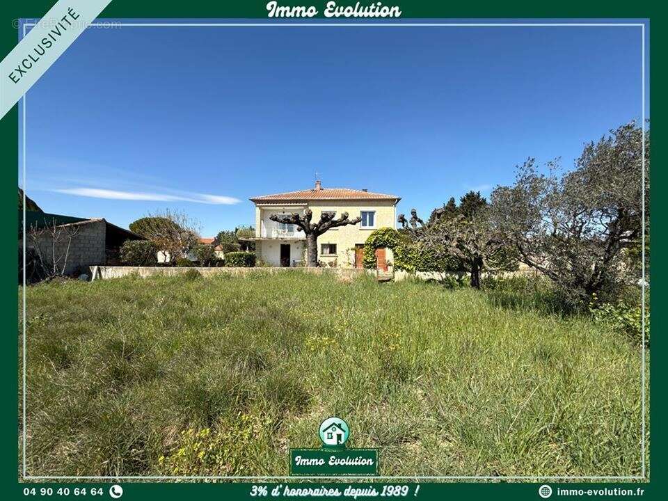 Maison à CAMARET-SUR-AIGUES