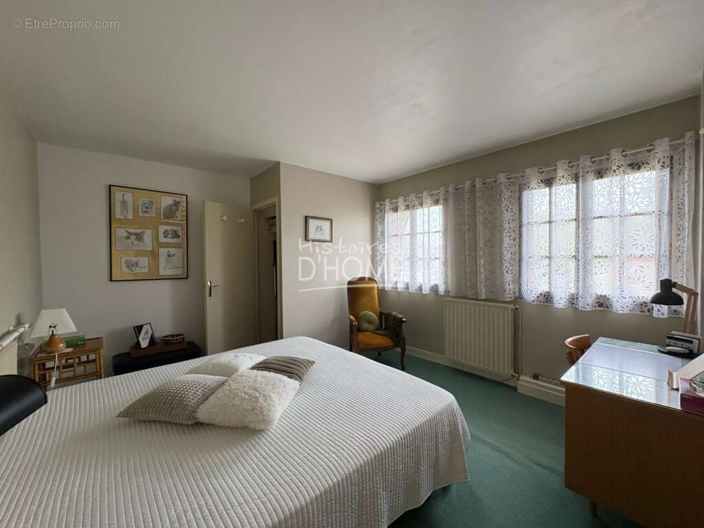 Maison à COULOMMIERS