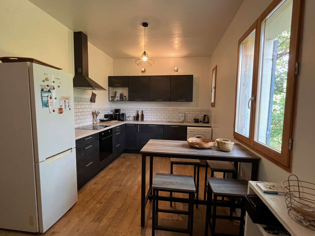 Maison à FLASSAN