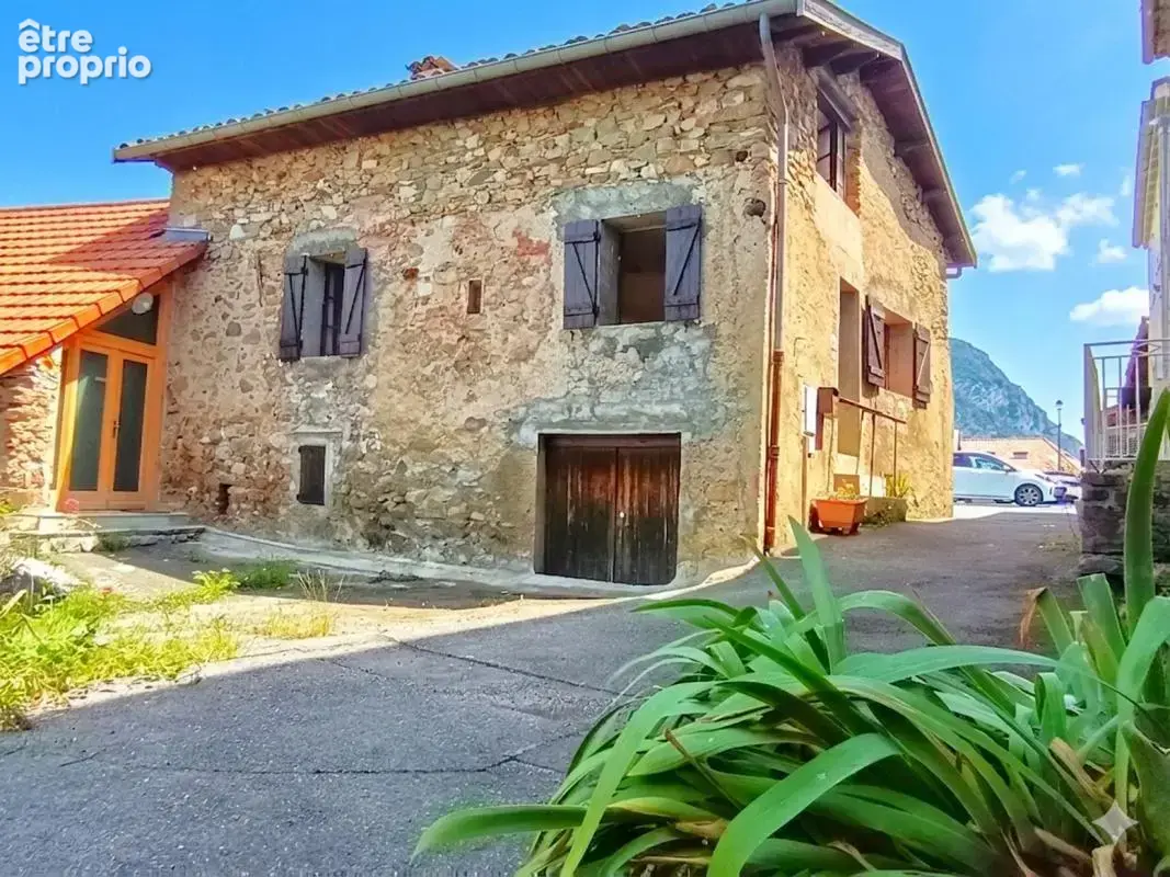 Maison à TALLARD