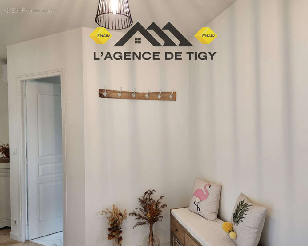 Maison à NEUVY-EN-SULLIAS