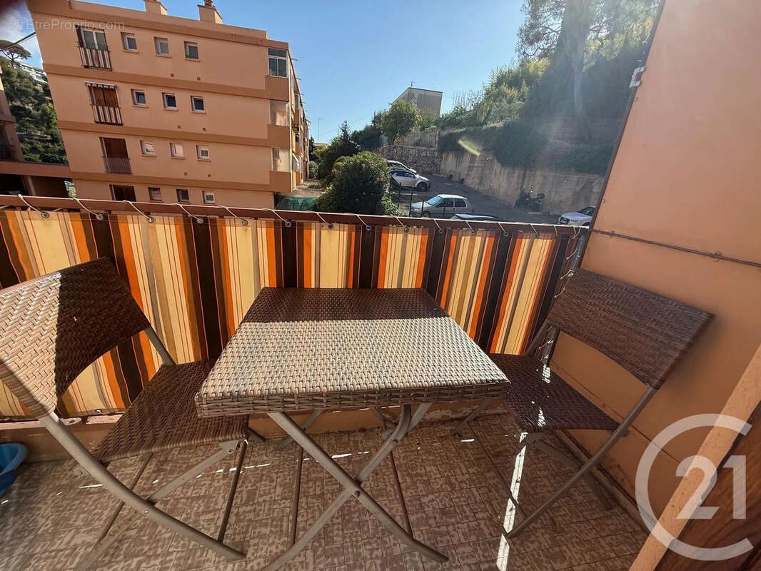 Appartement à ROQUEBRUNE-CAP-MARTIN