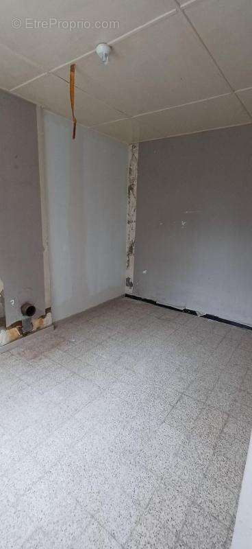 Maison à OSTRICOURT