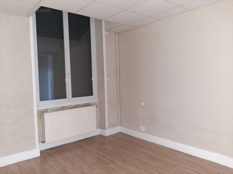 Maison à GUEUGNON