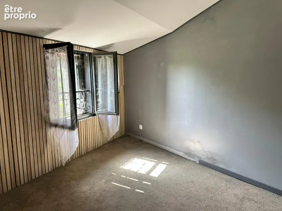 IDEAL PREMIER ACHAT ; maison de ville avec extérieur et dépendance aménageable - photo 13