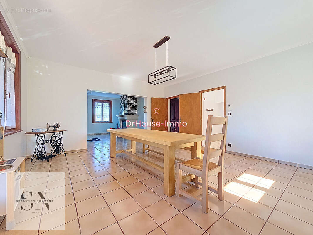 Maison à LA SAUVETAT-SUR-LEDE