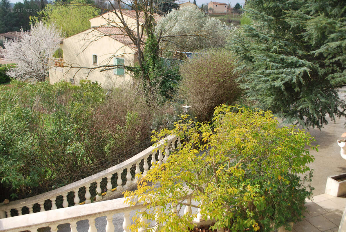 Maison à SALERNES
