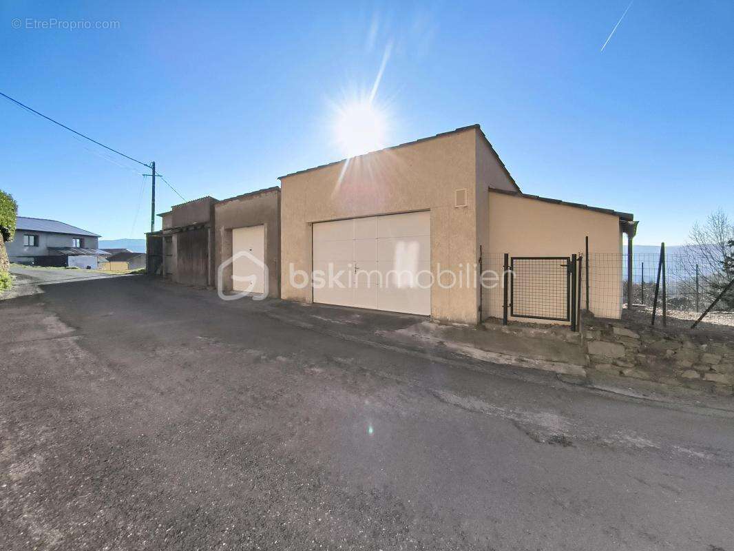 Garage 27m² - très bon état - Saint Vincent d'Olargues - photo 2
