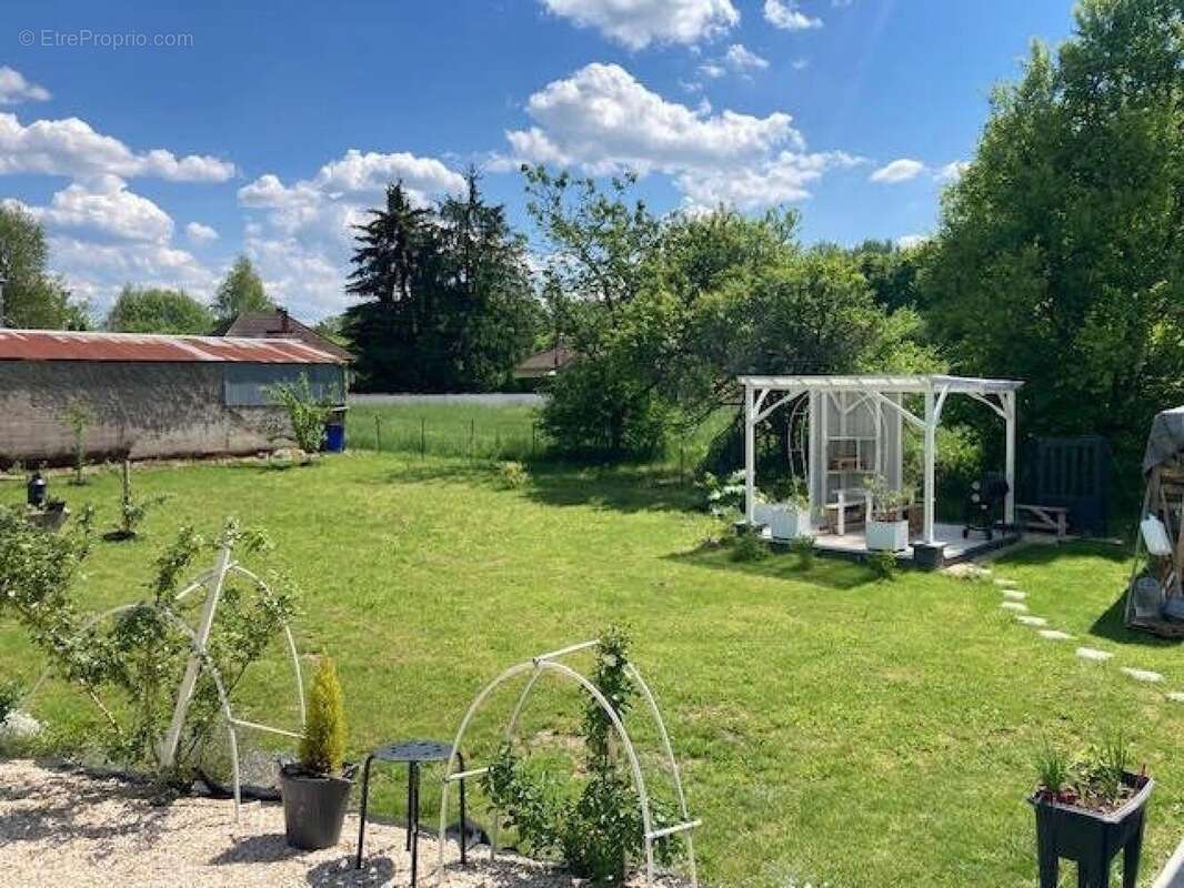 Photo 2 - Maison à MUSSY-SUR-SEINE