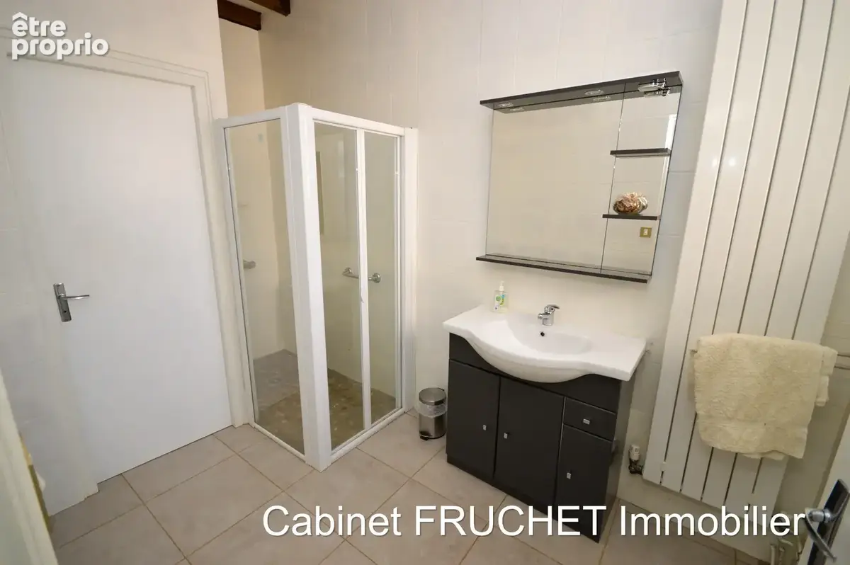 Axe saint-jean-d'hermine - la caillere-saint-hilaire - jolie maison en pierre - photo 10