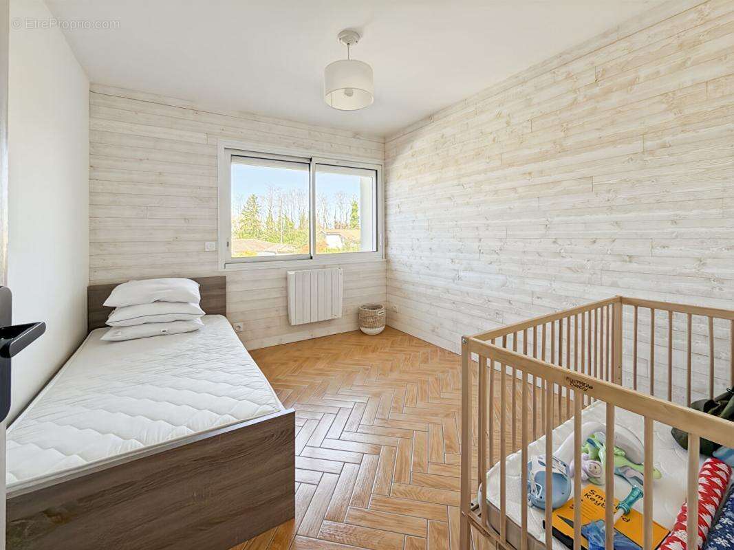 Maison à LE HAILLAN