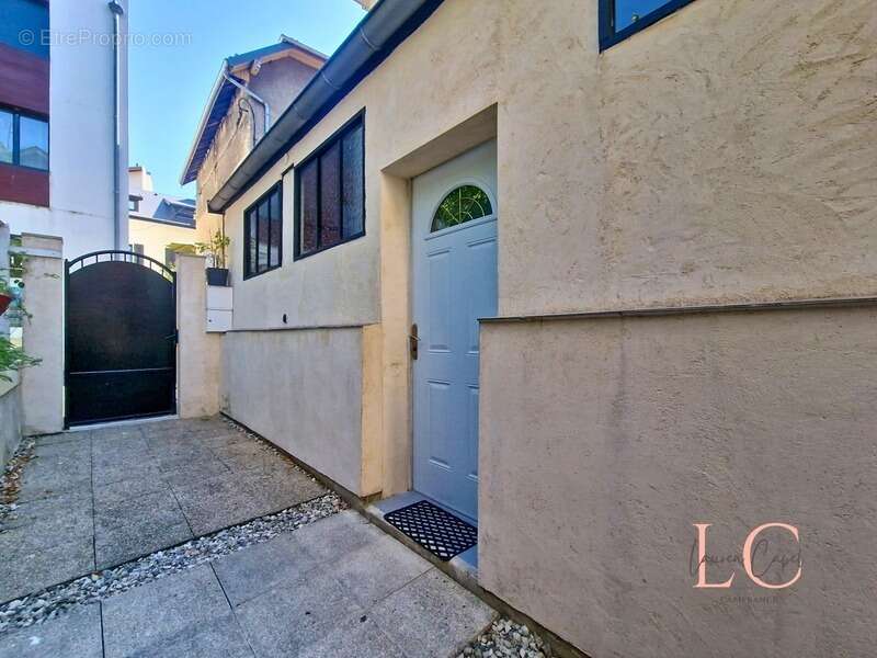 Appartement à AIX-LES-BAINS