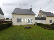 Maison à PLOUGUERNEVEL