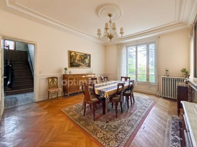 Propriete -  maison bourgeoise d'exception 10 pieces - 220 m2 - terrain 2500 m2 - photo 4
