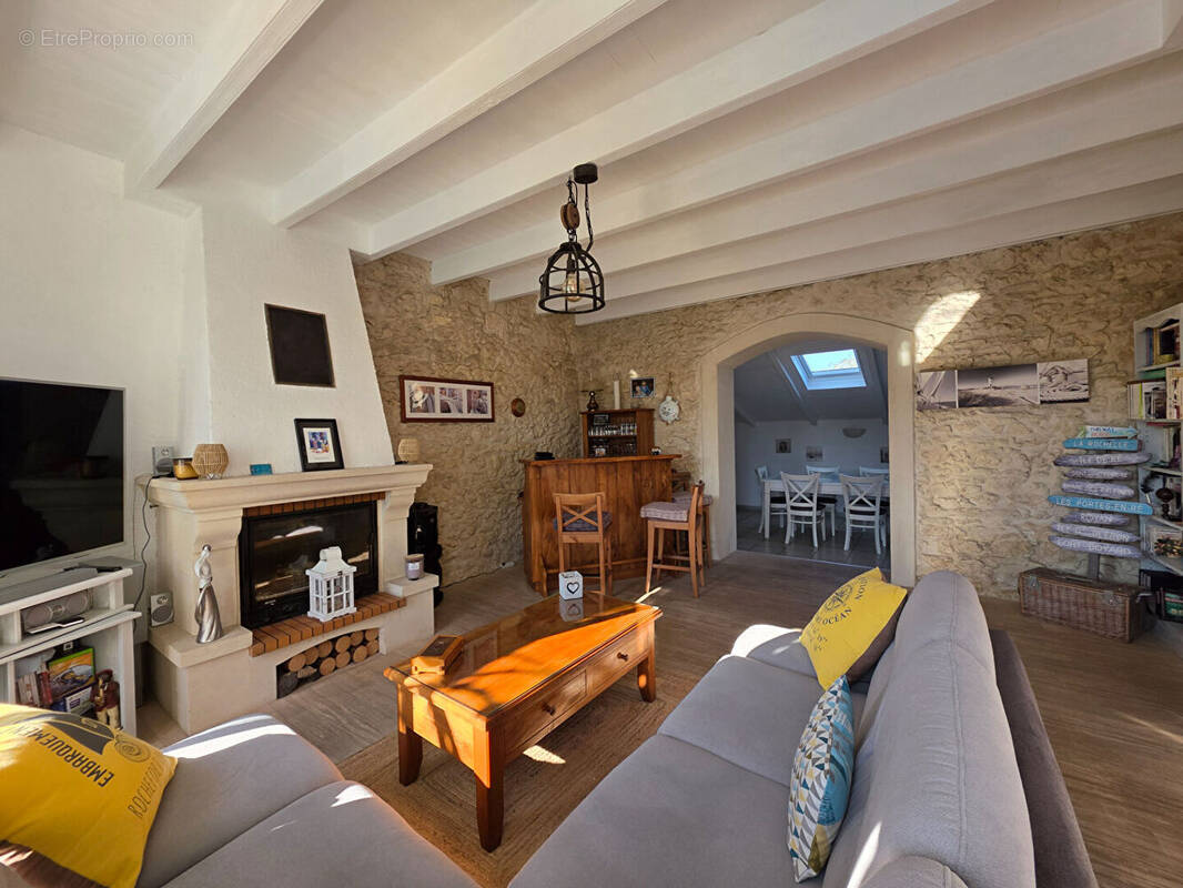 Maison à TONNAY-CHARENTE