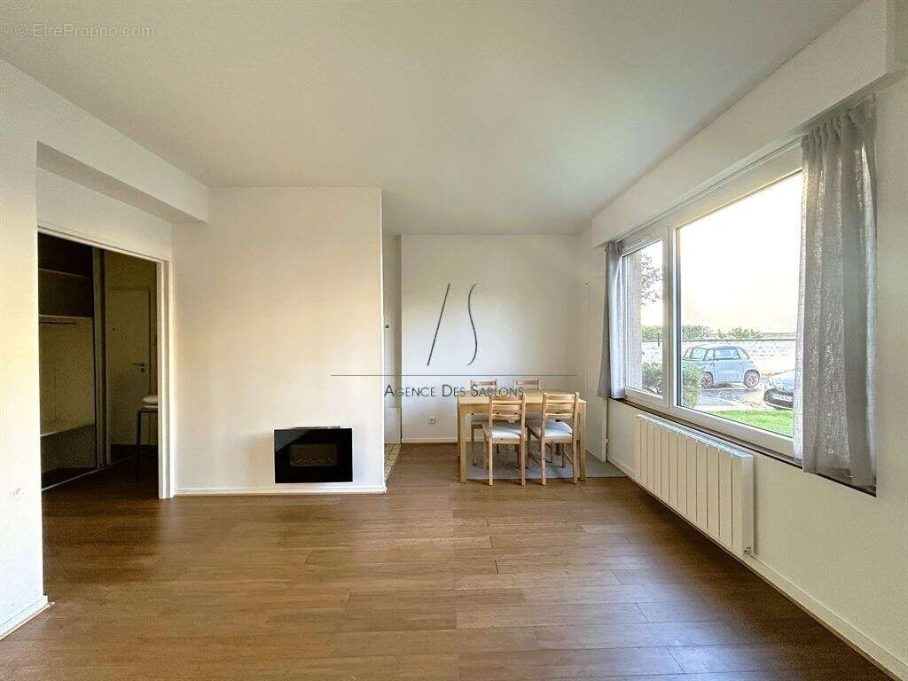 Appartement à LE VESINET