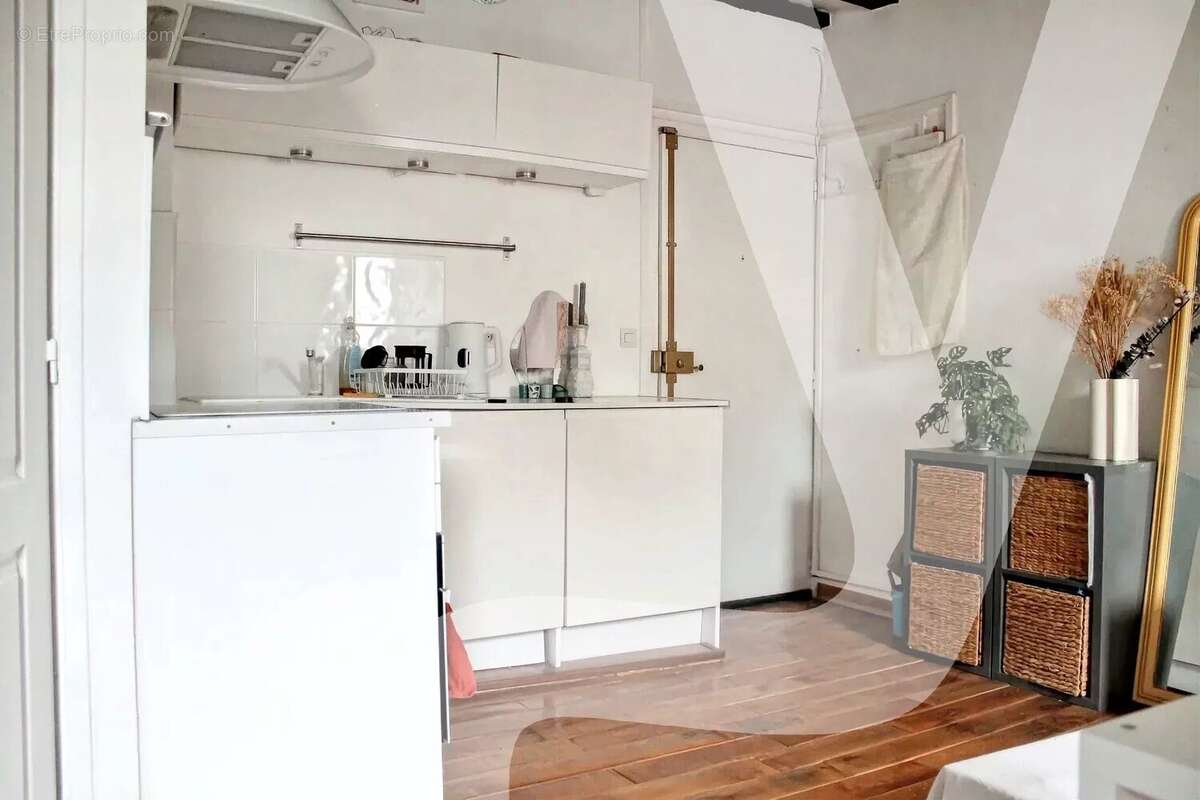 Appartement à PARIS-12E