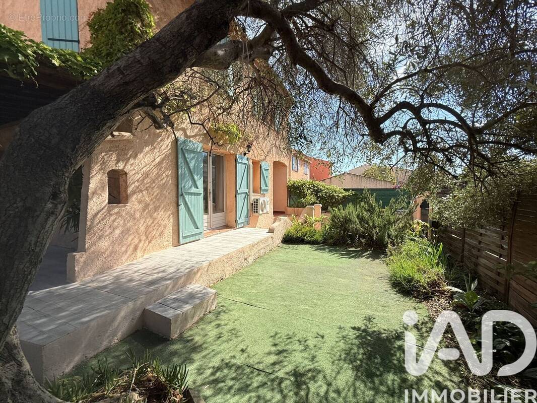Photo 1 - Maison à LA VALETTE-DU-VAR