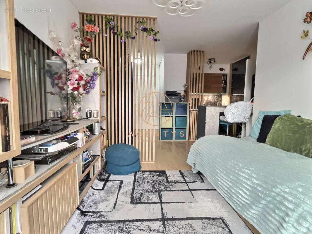 Appartement à CHENNEVIERES-SUR-MARNE