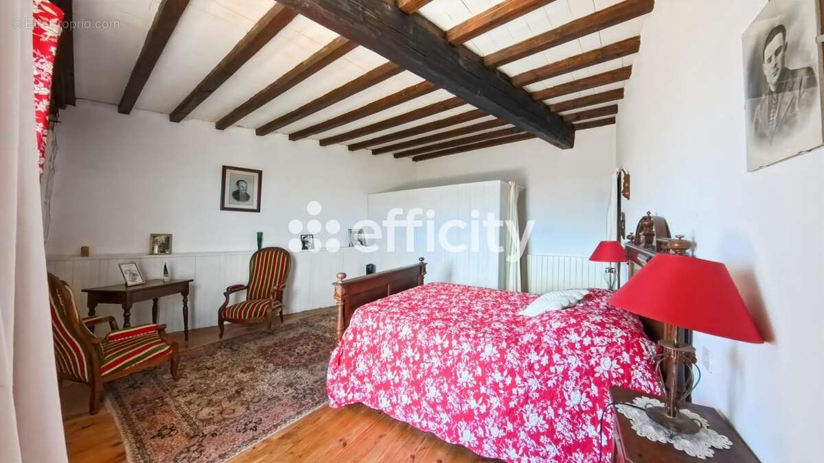Maison 265 m² à Penne-D'agenais  - photo 24