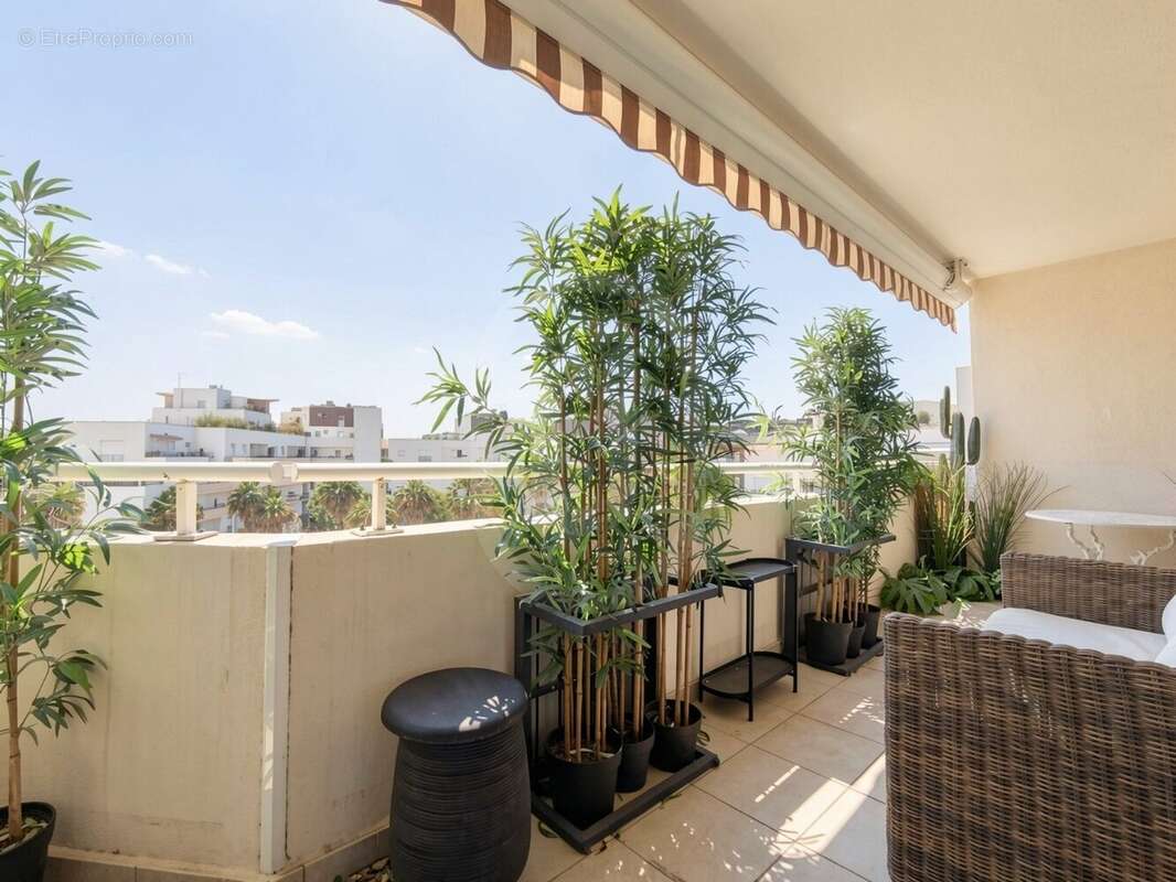 PORT MARIANNE - 80 m² avant-dernier étage - photo 3