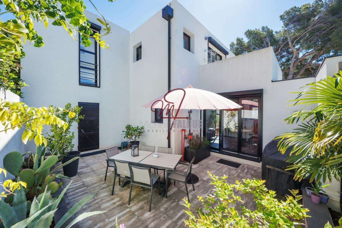 Maison à CASSIS
