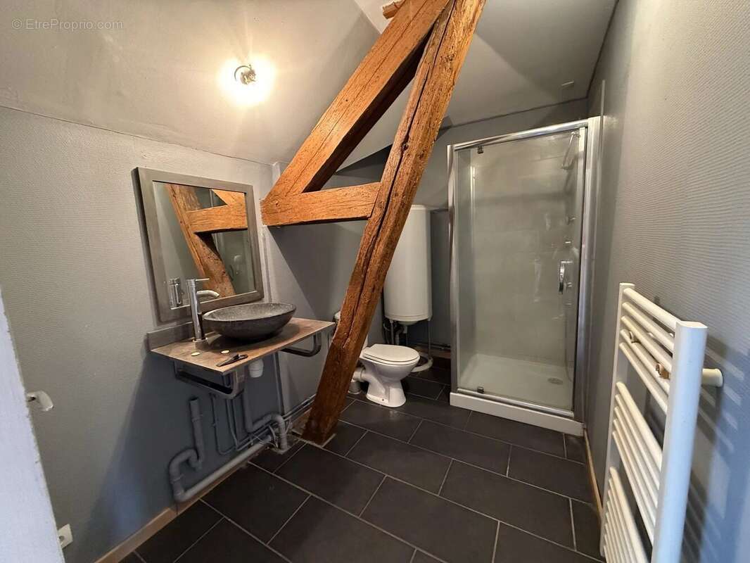 Appartement à IVRY-LA-BATAILLE