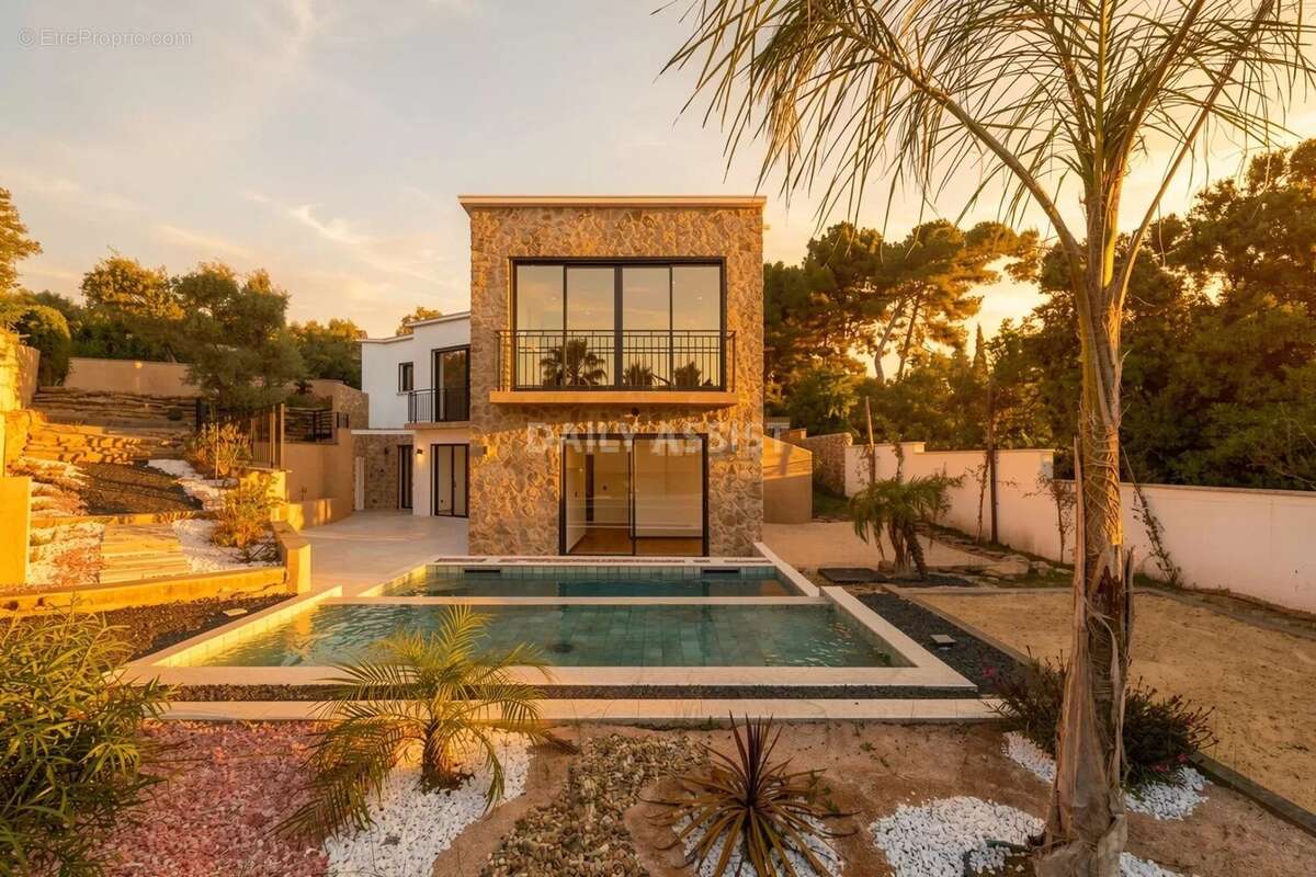 Maison Neuve Vue Dégagée Saint Cyr sur Mer - photo 38