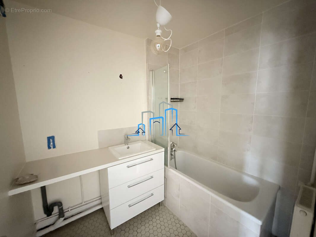 Appartement 63 m² à Paris-11e  - photo 5