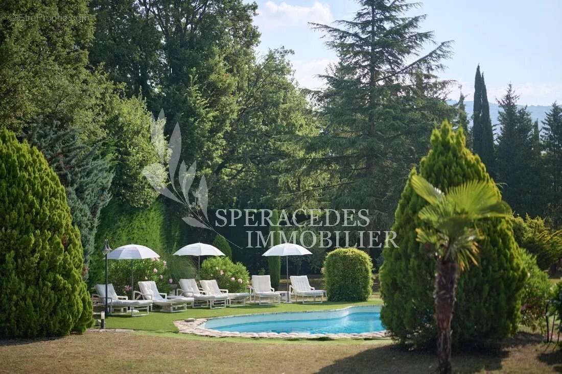 Saint-Vallier-de-Thiey - Superbe maison familiale - photo 3