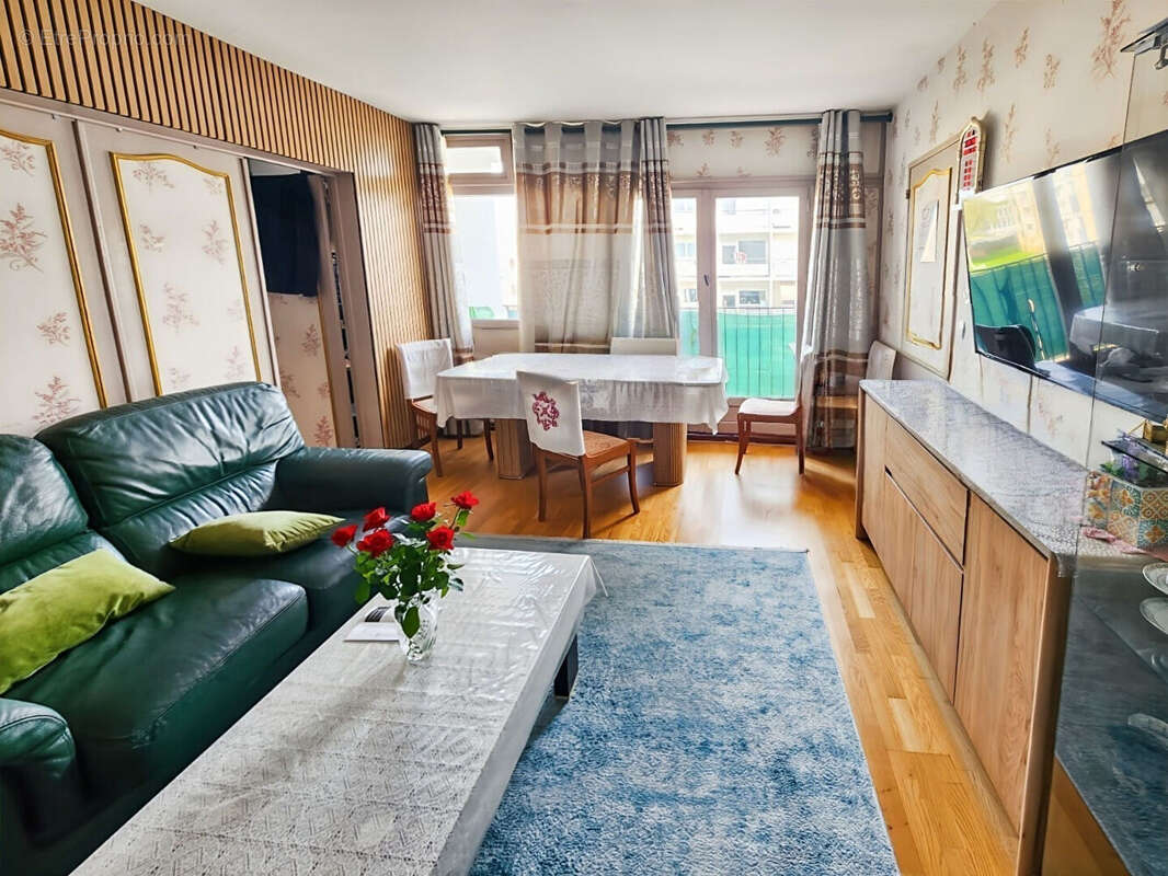 Appartement à LE MEE-SUR-SEINE