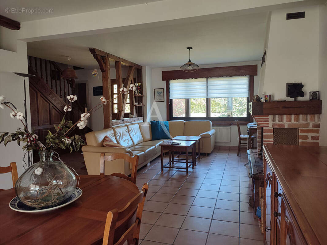 Maison à NOUAN-LE-FUZELIER