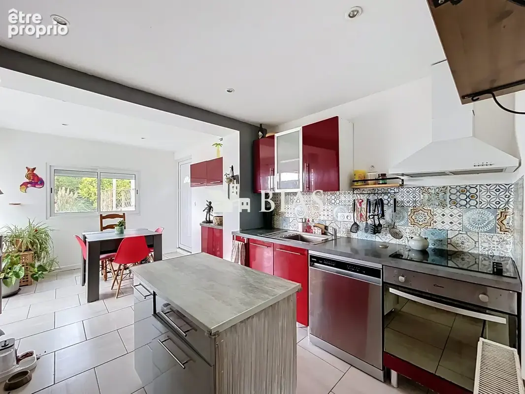 Maison 5 pièces 96 m² à vendre à Deville-Les-Rouen (76250) - photo 5