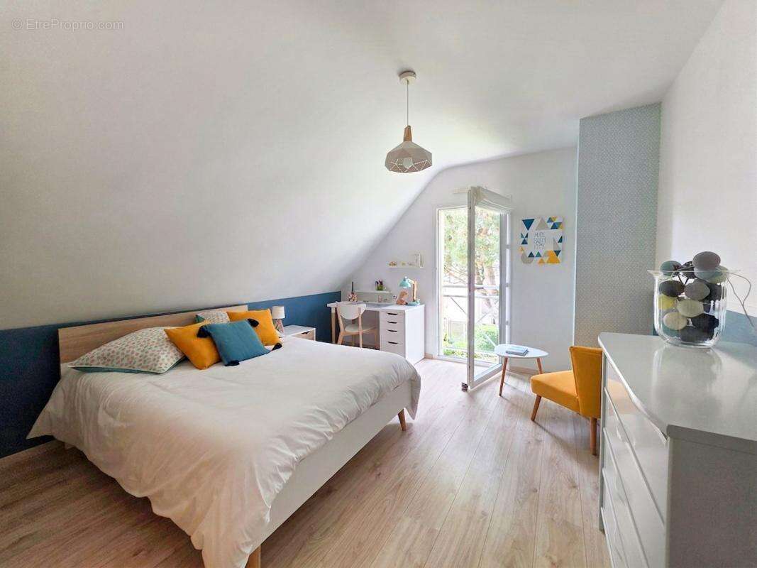 Maison 170 m² à Sautron  - photo 12